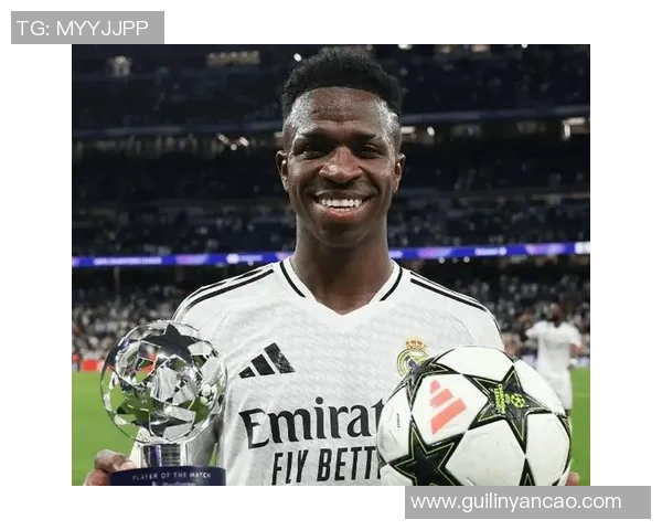 欧冠经典对决曼联与皇马激战成和帽子戏法引发全场狂欢