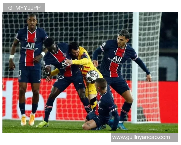 中超激战巴黎圣日耳曼狂胜国米四球引发争议判罚引爆全场气氛