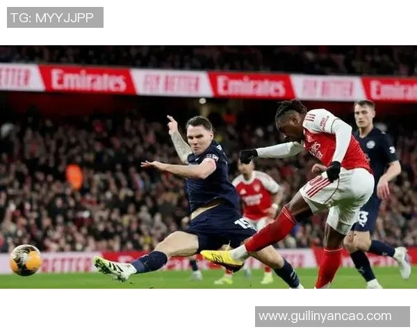 足总杯精彩对决阿森纳逆转那不勒斯全场沸腾战术解析